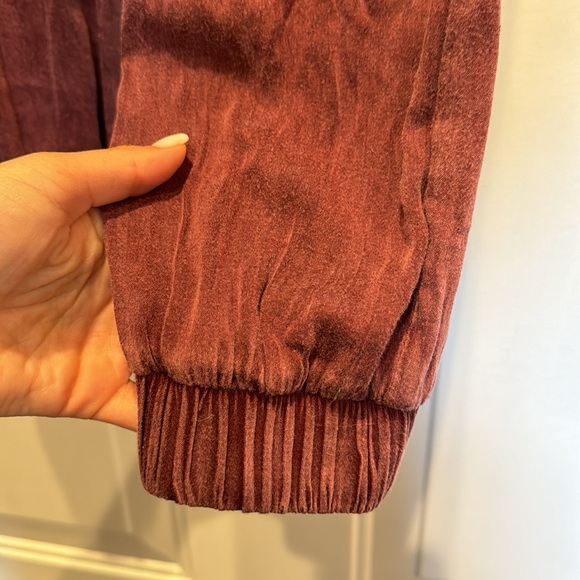 NWT CHASER Hairloom Acid wash Jumpsuit in Burgundy - Picture 6 of 10